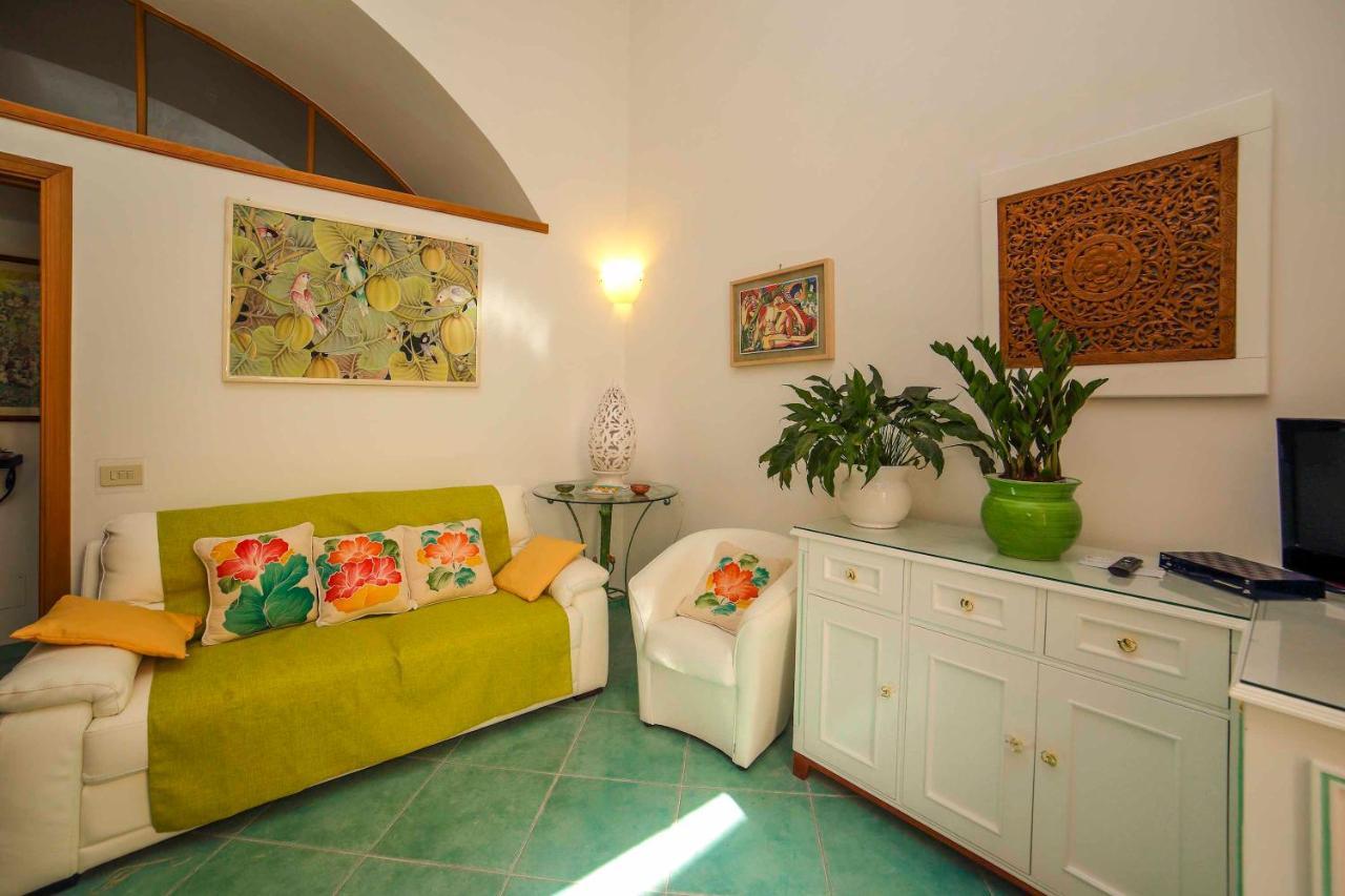 Appartement On The Amalfi Coast, Air-purified, Close To The And Easy Access *